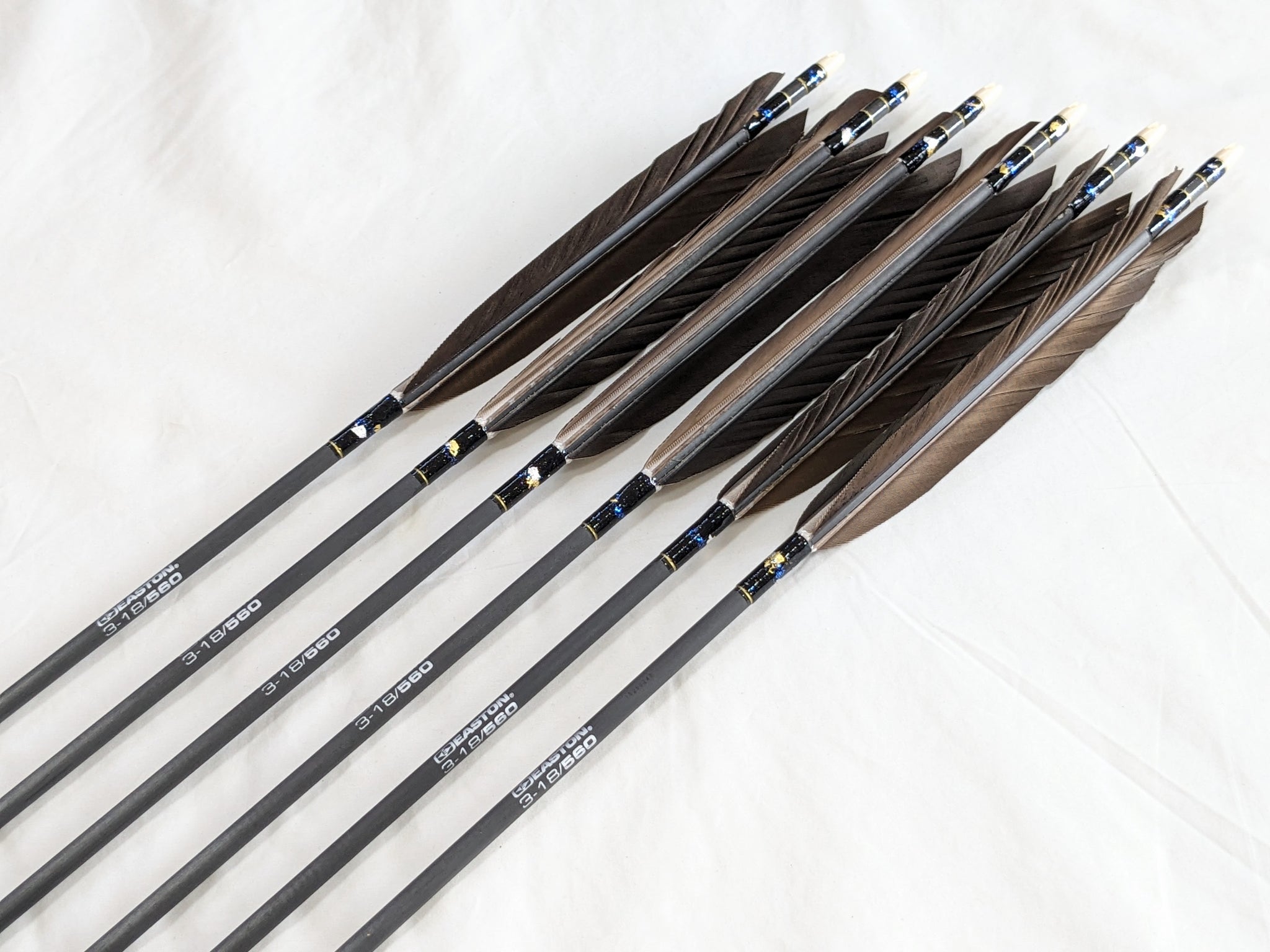 竹矢6本セット 黒グレー羽根 竹矢 6本 竹矢6本セット 黒グレー羽根 竹矢6本セット 黒グレー